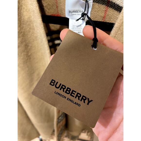 Burberry Reversible Check Wool Cape ONE SIZE - Picture 5 of 8
